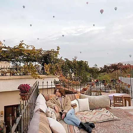 Paradise Cappadocia & Rooftop Hotel